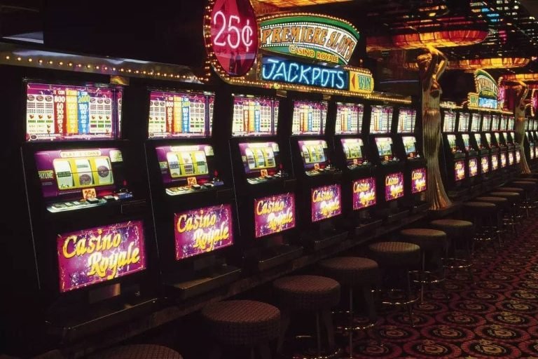 sof777 live casino pengalaman bermain meja dealer profesional statistik real-time